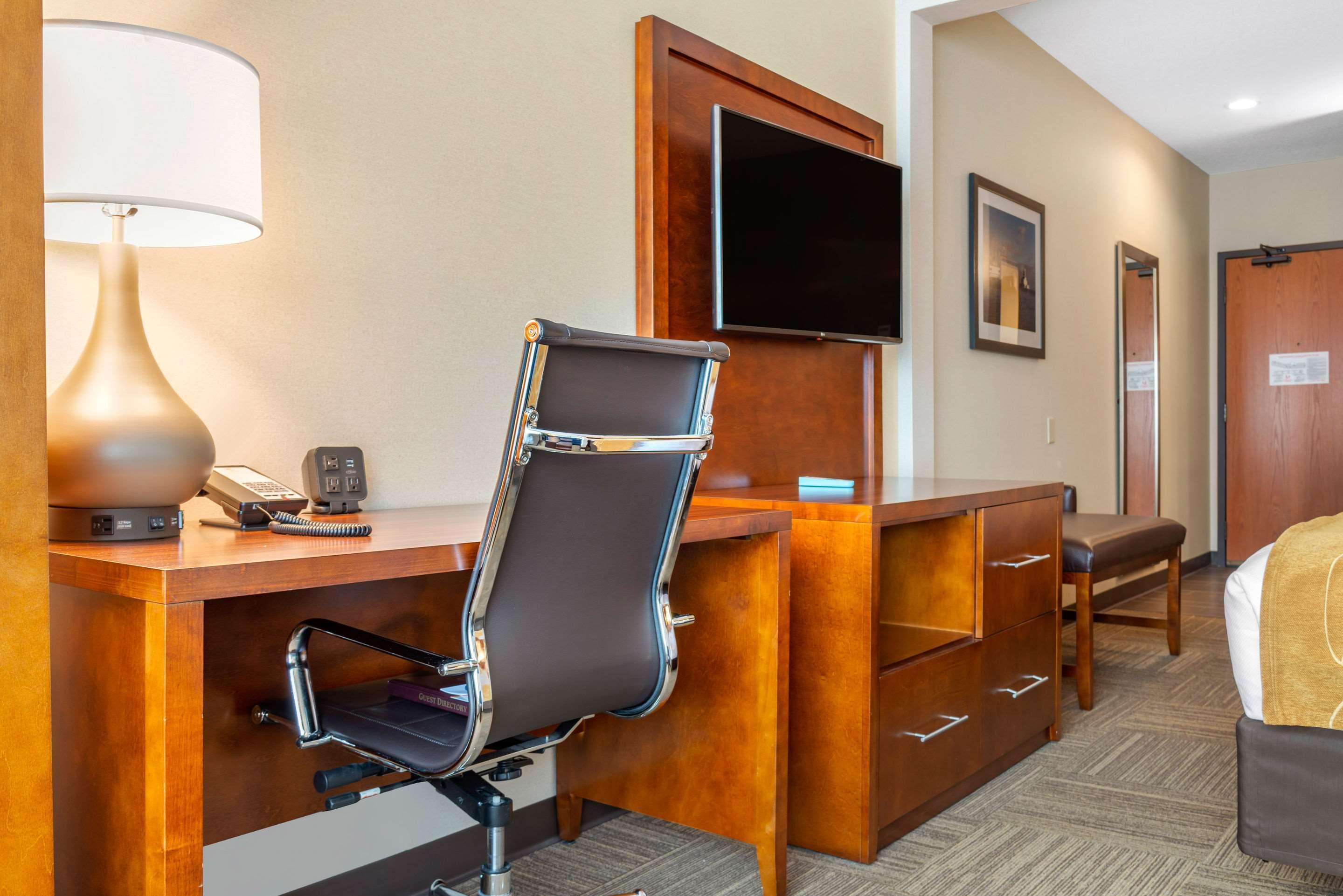 Lift Bridge Lodge, Ascend Hotel Collection Дулут Екстер'єр фото