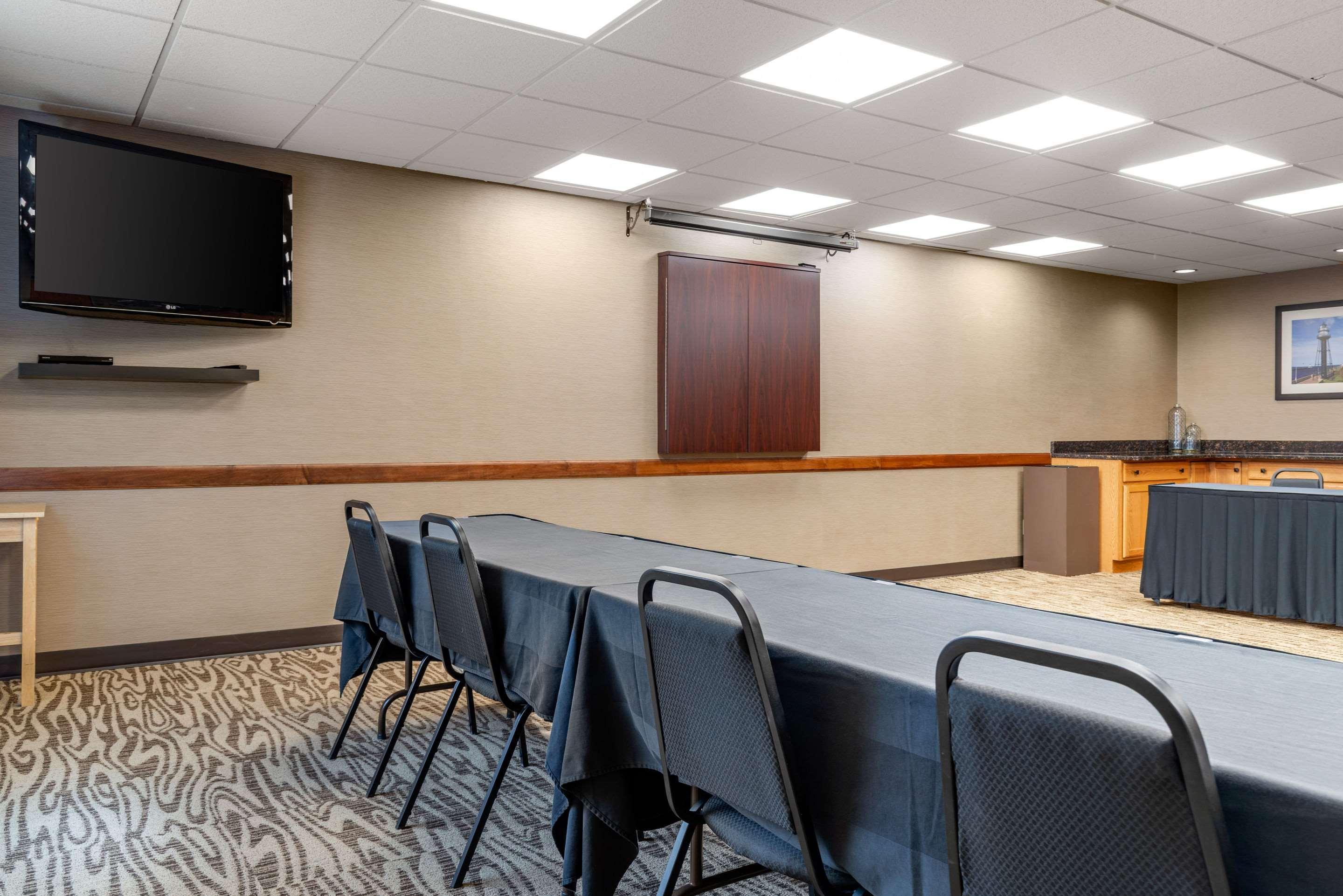 Lift Bridge Lodge, Ascend Hotel Collection Дулут Екстер'єр фото