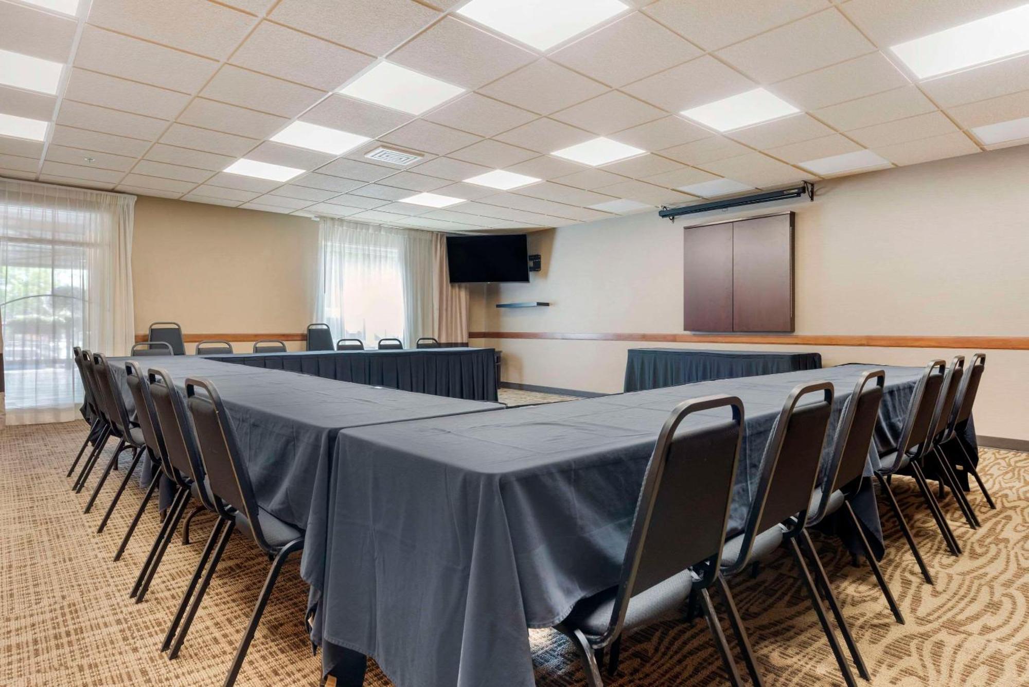 Lift Bridge Lodge, Ascend Hotel Collection Дулут Екстер'єр фото