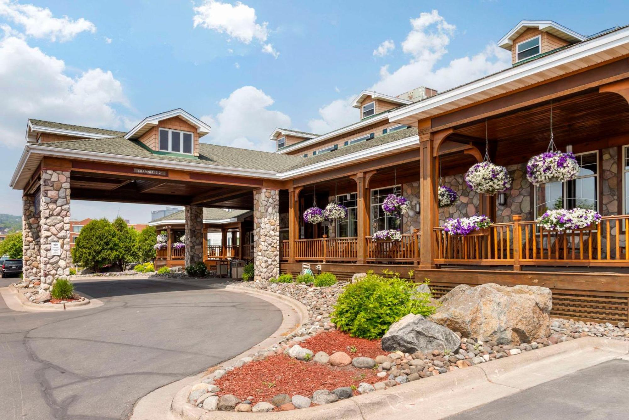 Lift Bridge Lodge, Ascend Hotel Collection Дулут Екстер'єр фото