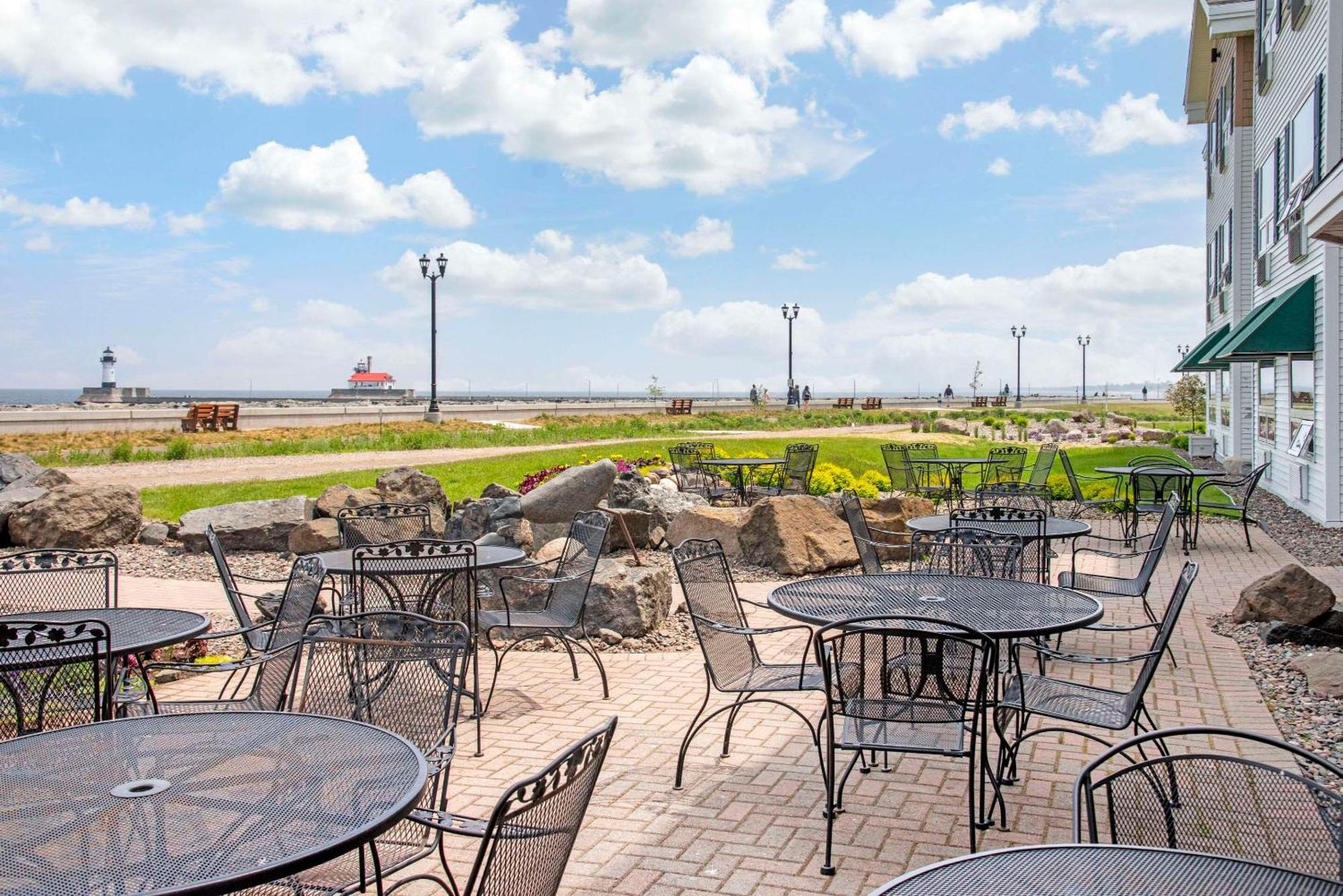 Lift Bridge Lodge, Ascend Hotel Collection Дулут Екстер'єр фото